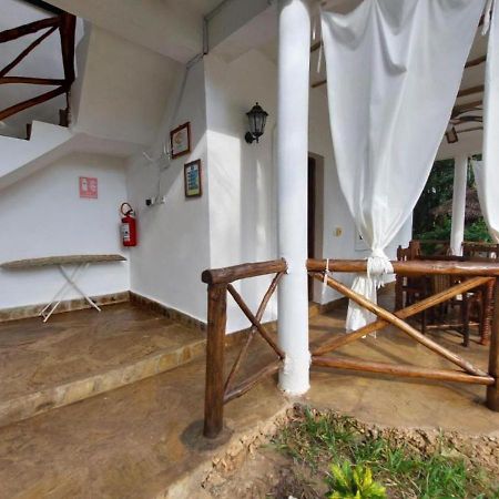 Marine Holiday House Malindi Exterior photo