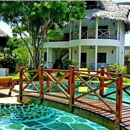 Marine Holiday House Malindi Exterior photo