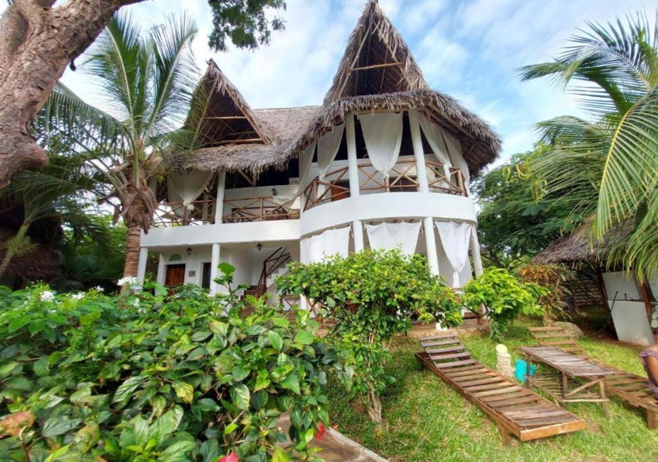 Marine Holiday House Malindi Exterior photo
