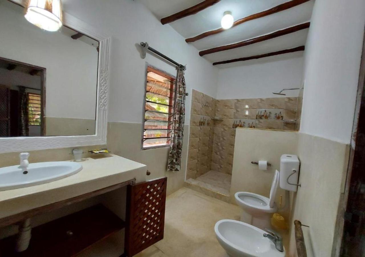 Marine Holiday House Malindi Exterior photo