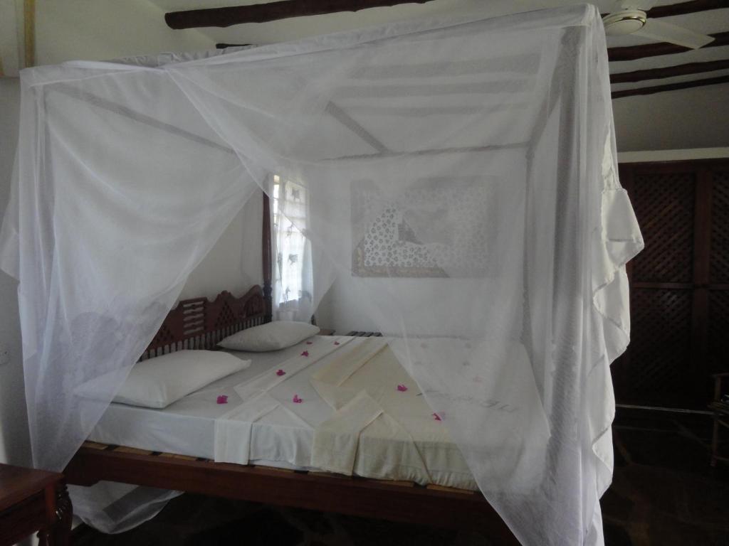 Marine Holiday House Malindi Room photo