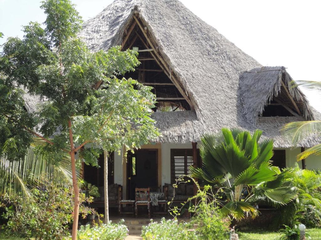 Marine Holiday House Malindi Room photo